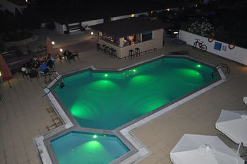 Sarti Plaza Hotel Ngoại thất bức ảnh