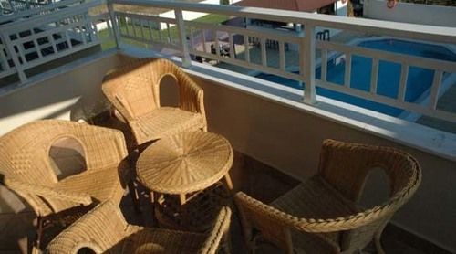 Sarti Plaza Hotel Ngoại thất bức ảnh