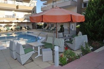 Sarti Plaza Hotel Ngoại thất bức ảnh